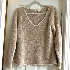 Barefoot Dreams CozyChic Tan with white border Pullover!